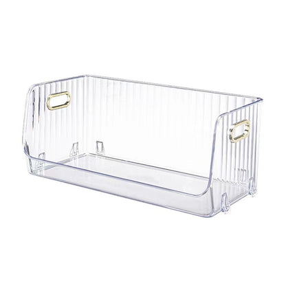 Transparente Aufbewahrungsbox mit Frontöffnung, geriffelter Struktur und integrierten Grifföffnungen