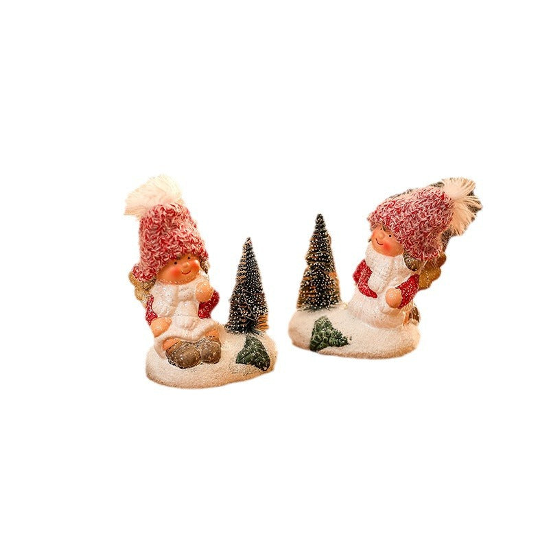 Niedliche Weihnachtsfigur mit Lichterschmuck Brehn