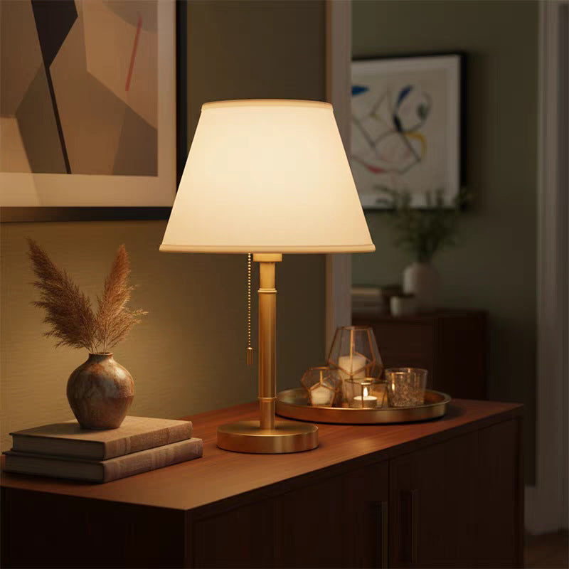 Stylische verstellbare Tischlampe