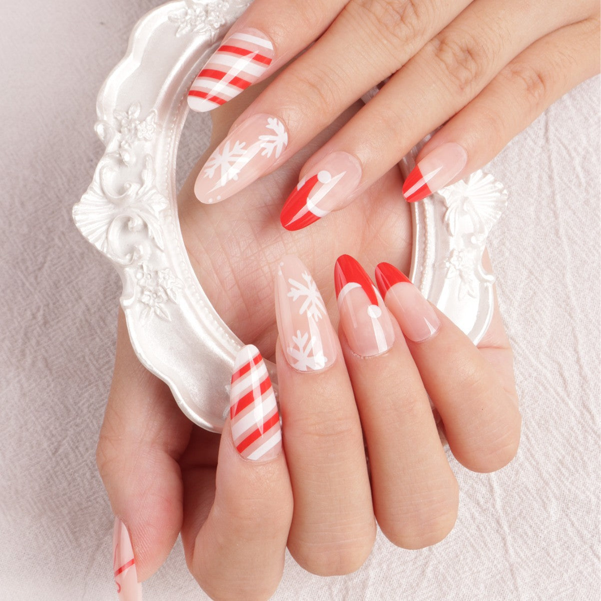 Dekorative Nagelkunst Brehn