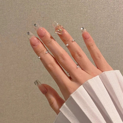 Elegante dekorative Nagelkunst