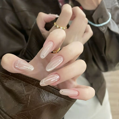 Modische Nagelkunst