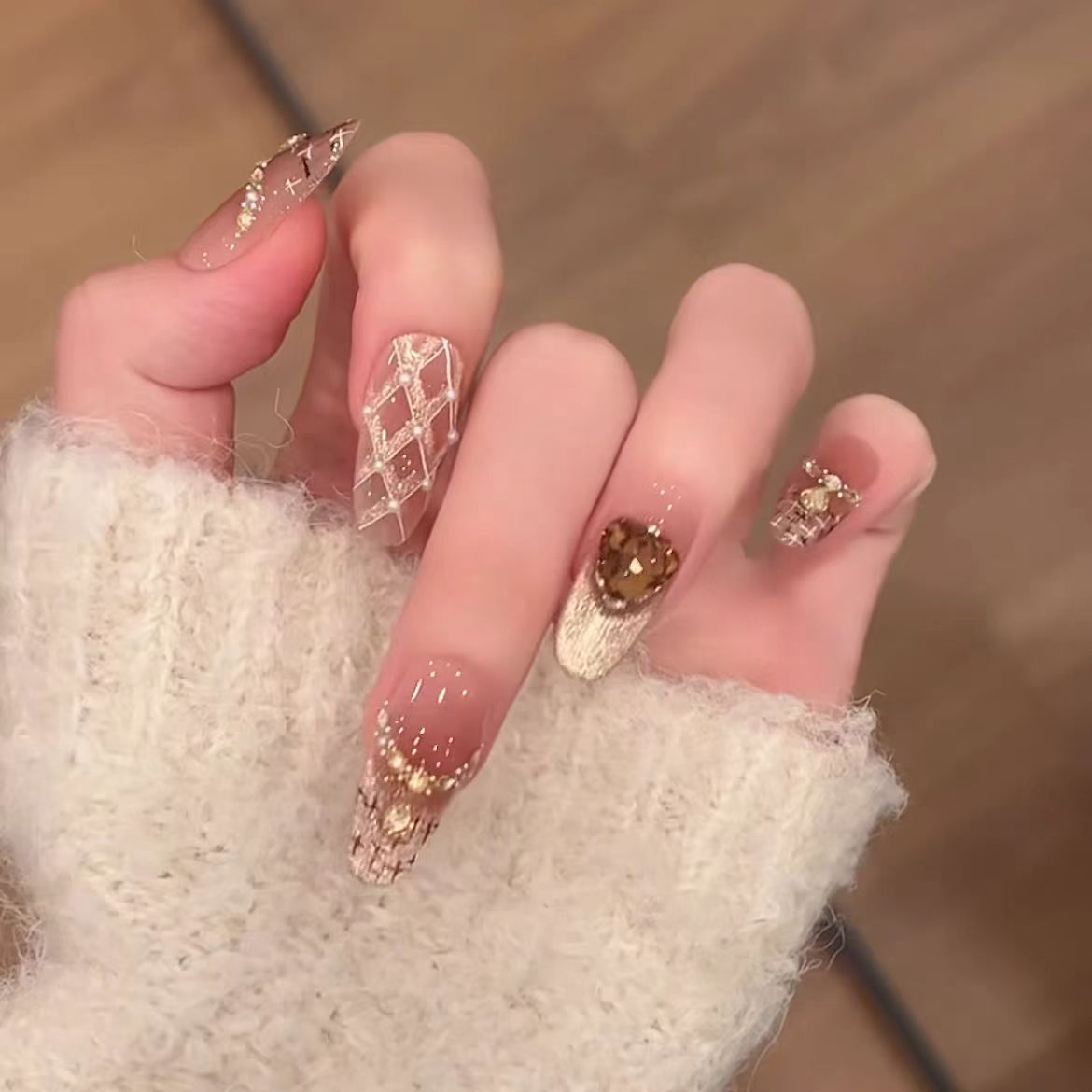 Natürlicher Ombre Acryl Nagel Set Brehn