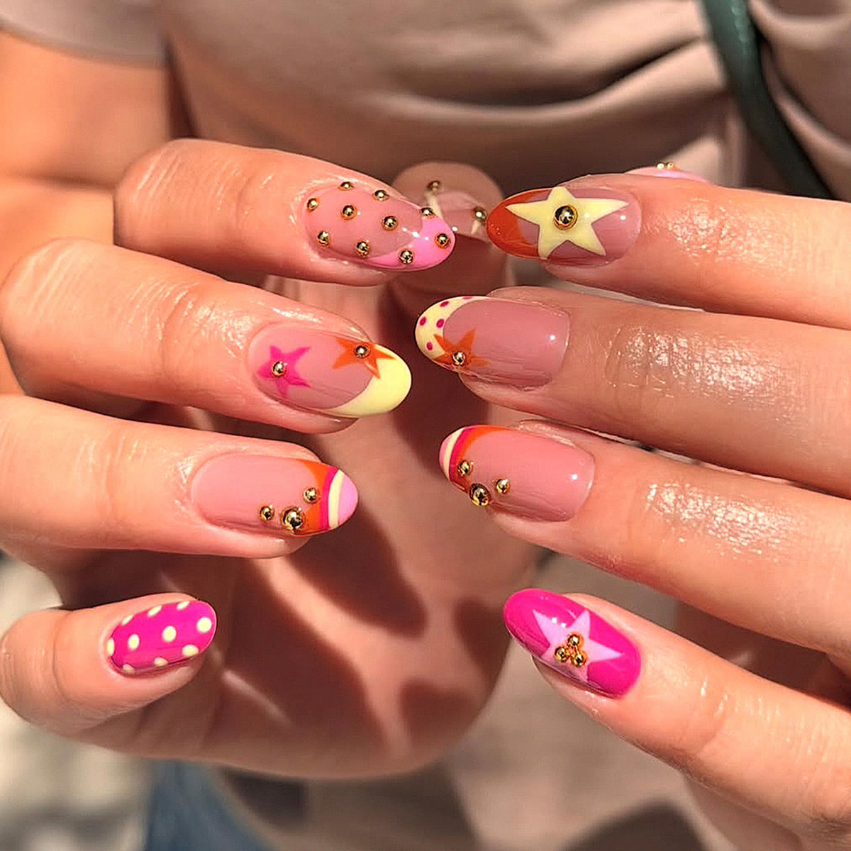 Dekoratives Themen Press-On Nagelkunst Set Brehn