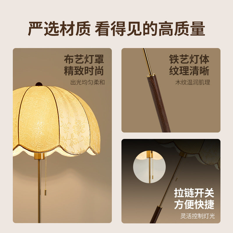 Vintage-inspirierte Stehlampe