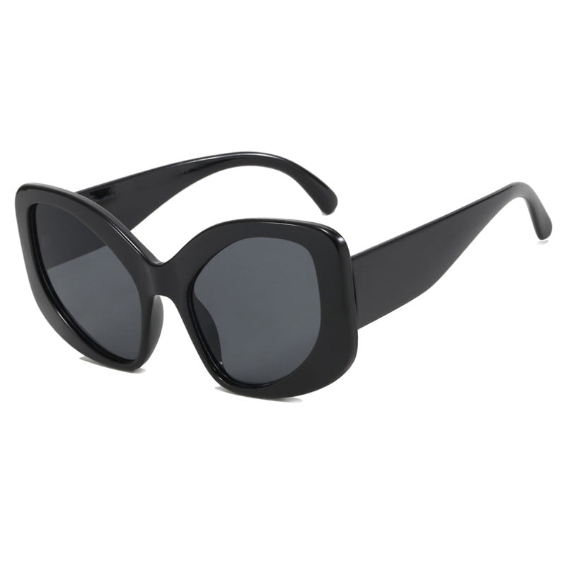 Damen oversized Sonnenbrille im modernen Design Brehn