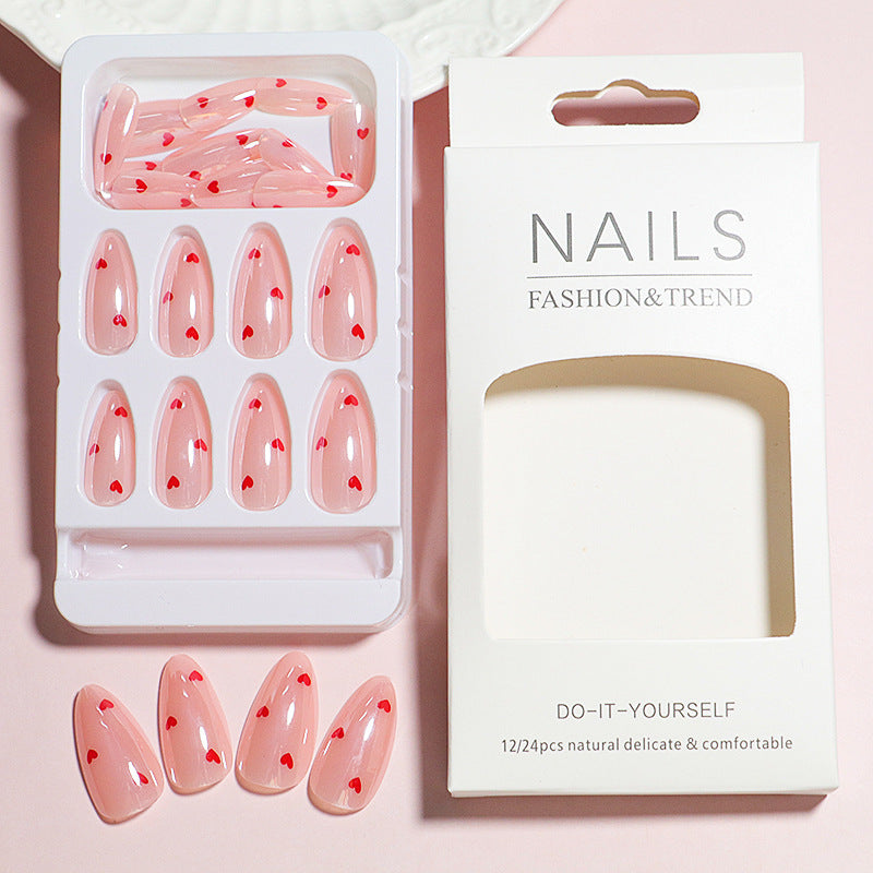 Herz-gedrucktes Press-On-Nagelset Brehn