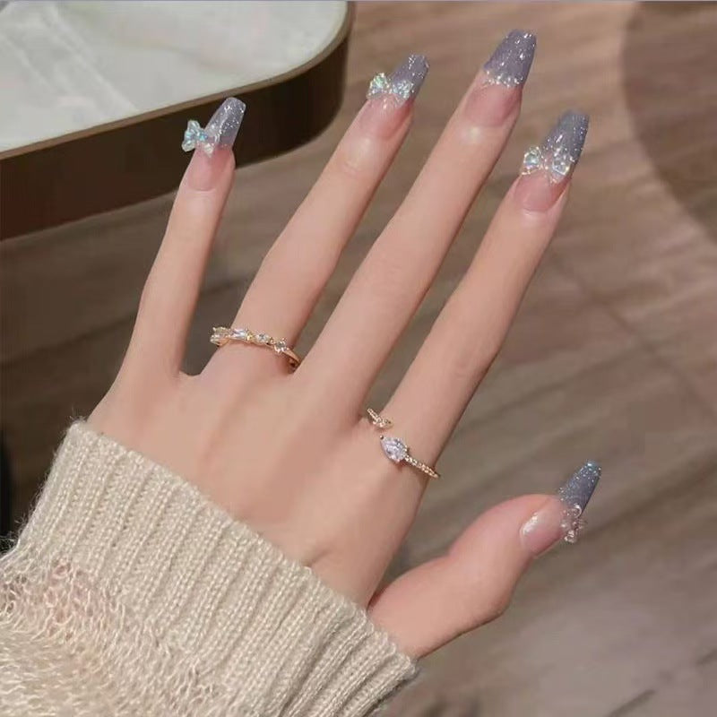 Glamouröse 3D Nagelkunst Brehn