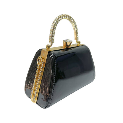 Elegante Handtasche aus patentiertem Leder für den Abend