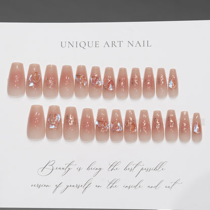 Künstlerische Press-On-Nagelspitzen mit floralem Design Brehn