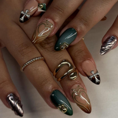 Kunstvolle und elegante Nagelverzierung Brehn
