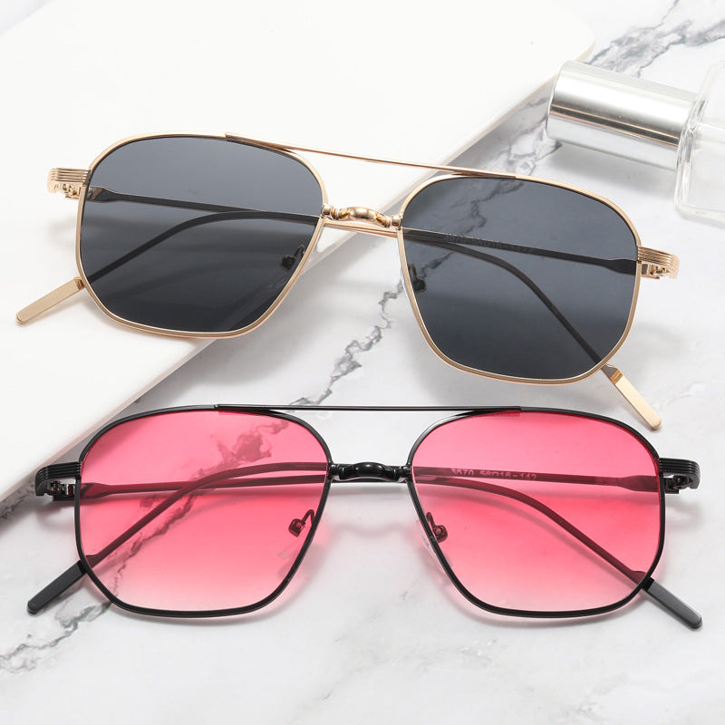 Damen modische geometrische Brille mit elegantem Metallrahmen Brehn