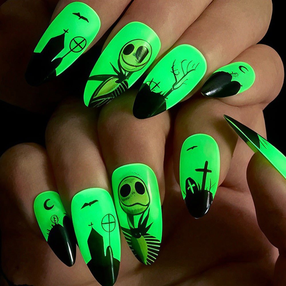 Leuchtende Nagelkunst Brehn