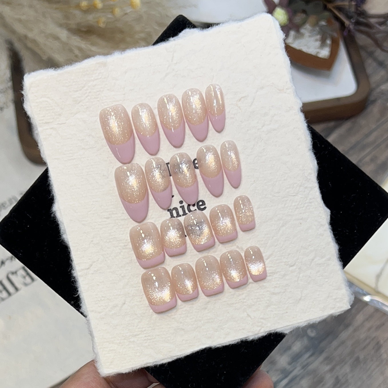 Traumhaft Glitzerndes Press-On Nagelset Brehn