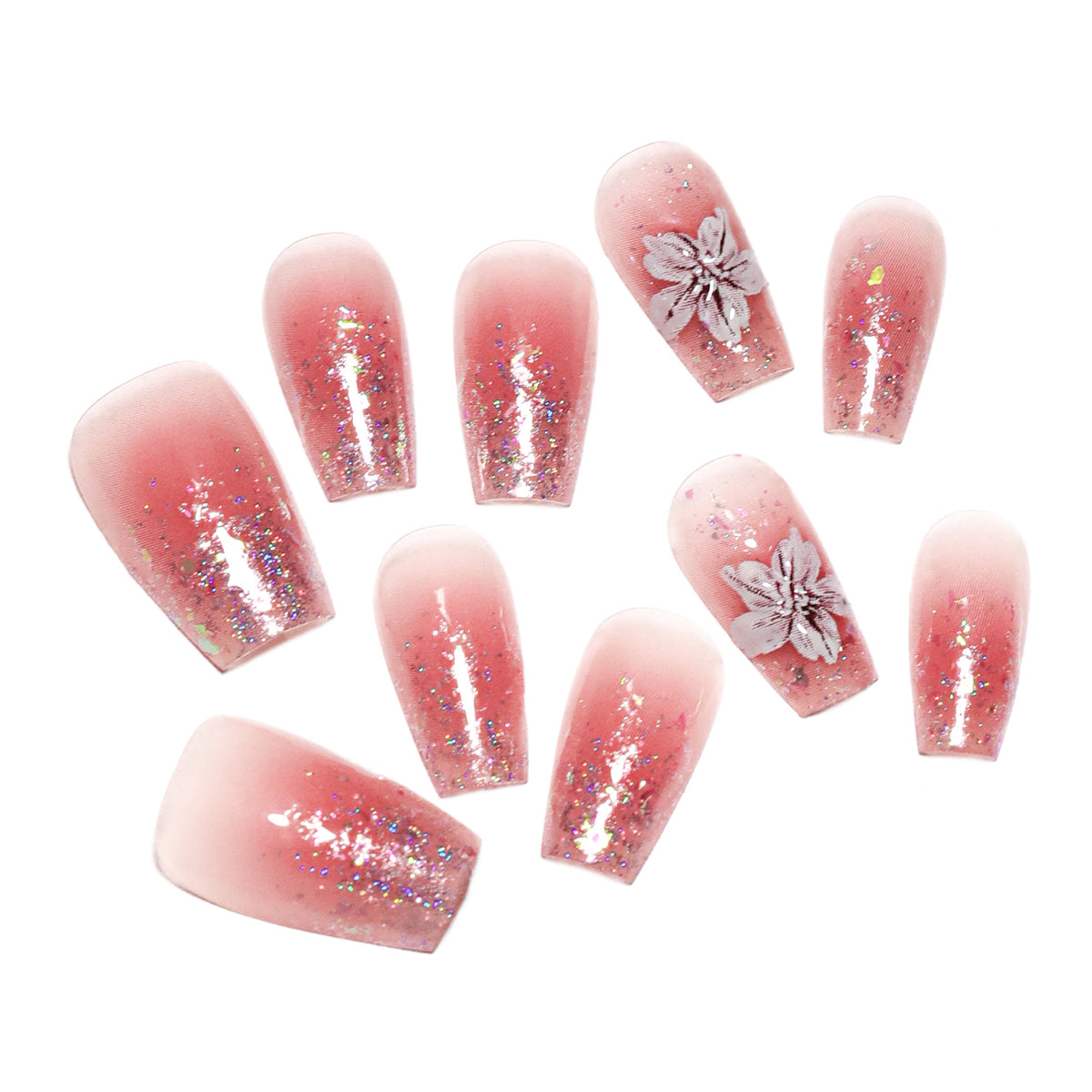 Künstliche Nagelverlängerungen mit floralem Design und Glitzerakzenten Brehn