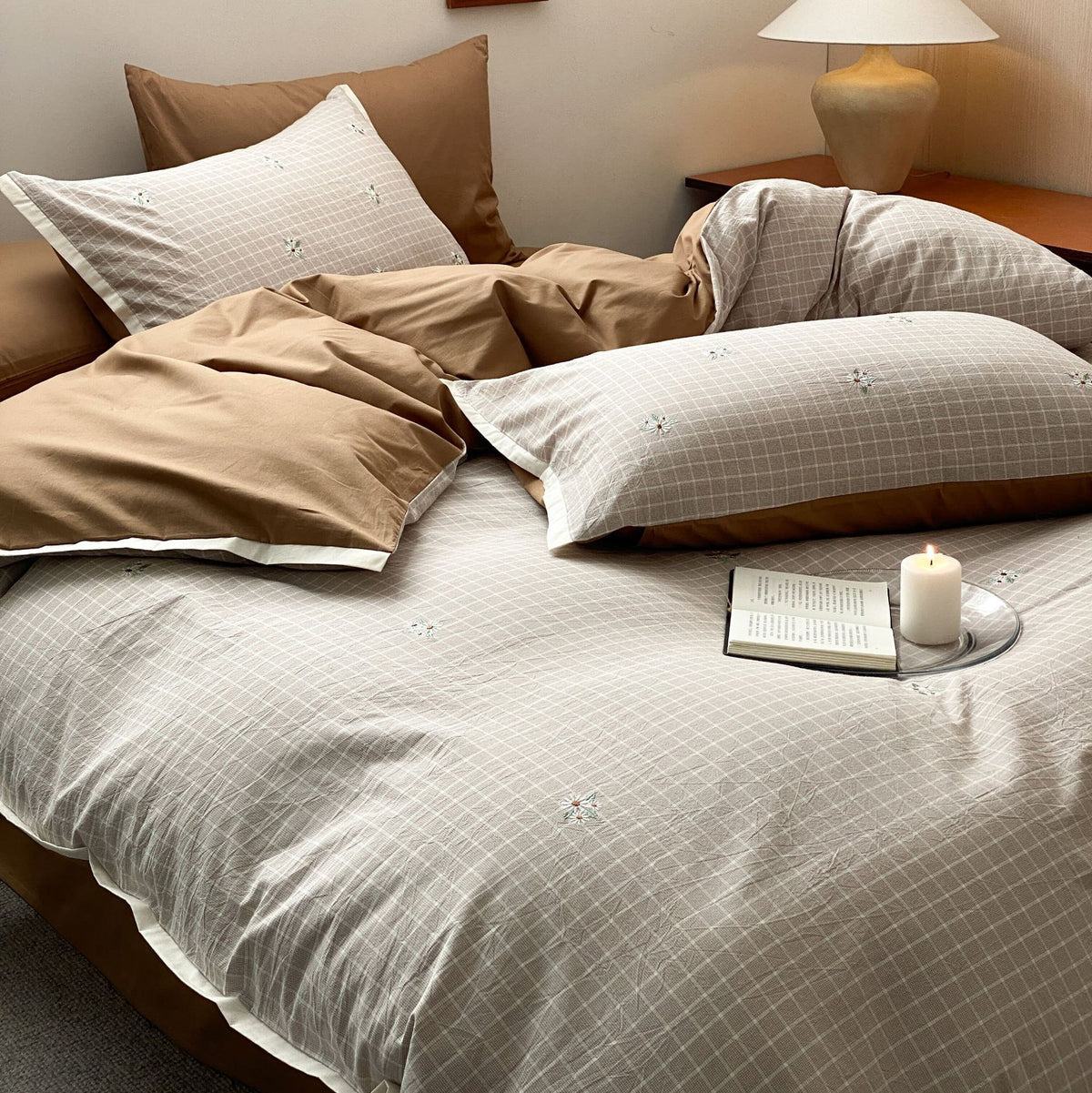 Luxus Baumwollsatin Bettbezug Set mit Karo-Stickerei