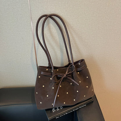Elegante Wildleder Tote Tasche mit Schleifen-Detail