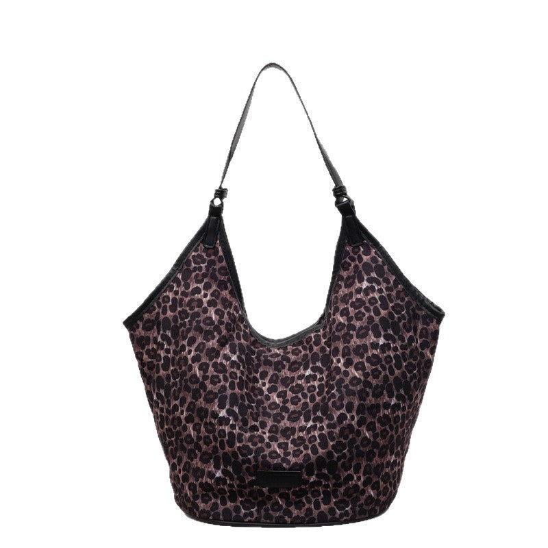 Lässige Leopardenmuster Hobo-Tasche Brehn