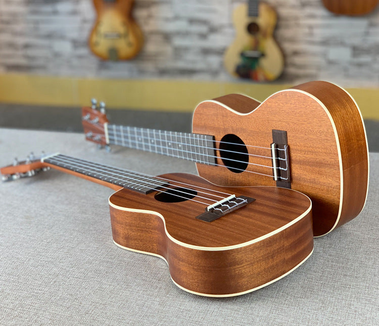 Akustische Ukulele Brehn