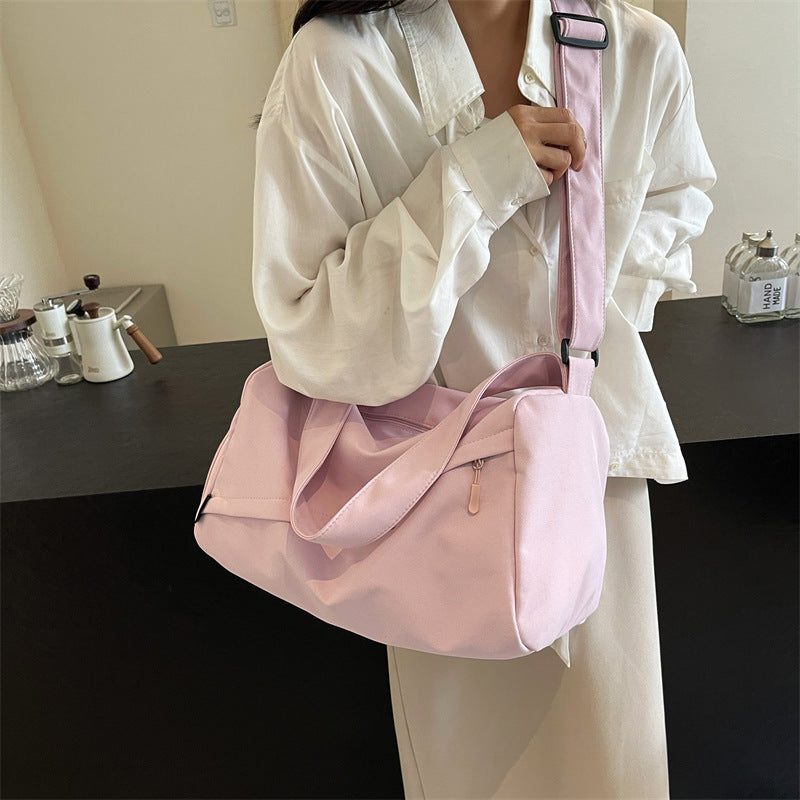 Moderne Reisetasche Mit Multifunktionalen Fächern Brehn