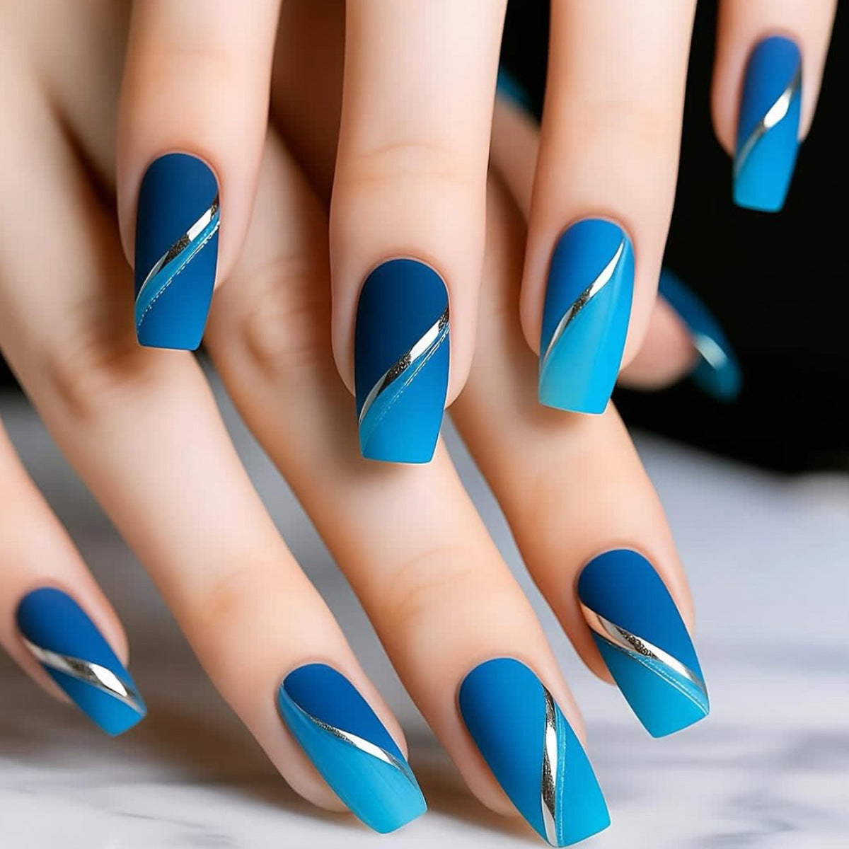 Abgestimmtes Ombre-Nagelkunst-Set Brehn