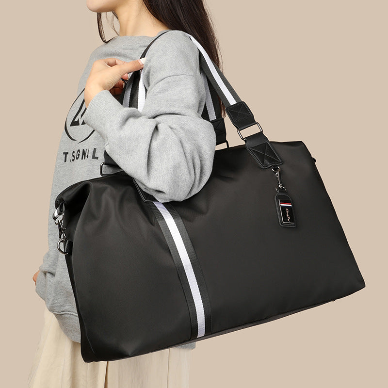 Stylische Multi-Funktions-Reisetasche Brehn