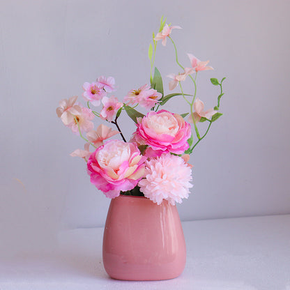 Dekorative Blumenanordnung