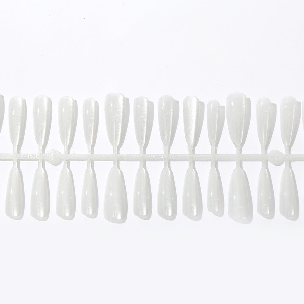 Professionelle klare Press-On-Nageltipps Brehn