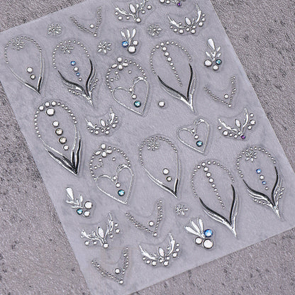 Elegante Strass-Nagelkunst-Verzierung