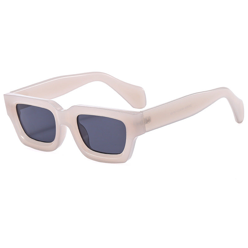 Damen Sonnenbrille im modernen und futuristischen Rechteckdesign Brehn