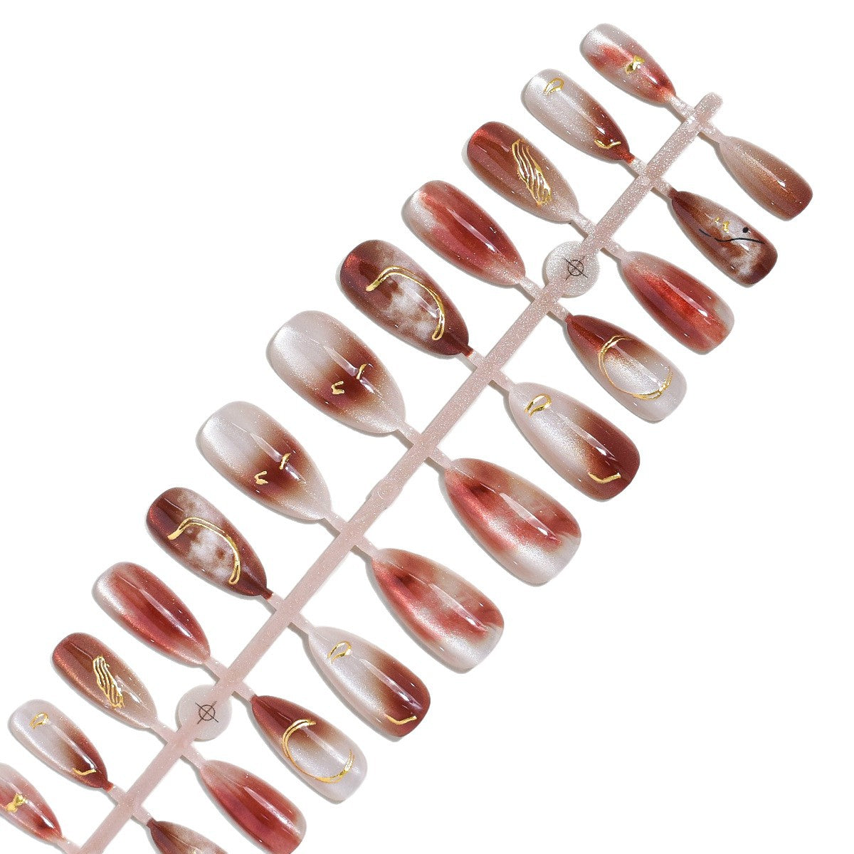 Elegantes Ornamentiertes Press-On Nagel Set Brehn