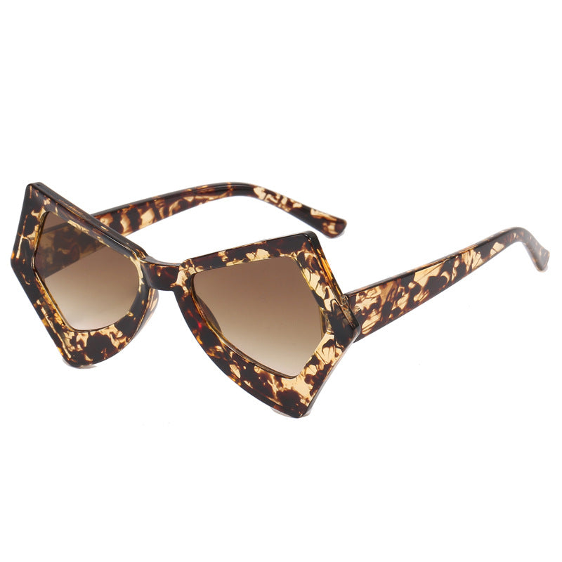 Damen polygonale Sonnenbrille im extravaganten Design Brehn