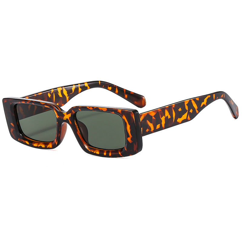 Damen modische Sonnenbrille mit trendy transparentem Rahmen und sportlichem Design Brehn