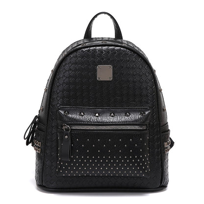 Nieten-Leder-Rucksack Brehn