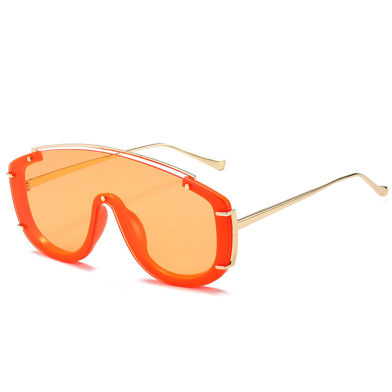 Modebewusste futuristische Schild-Sonnenbrille Brehn