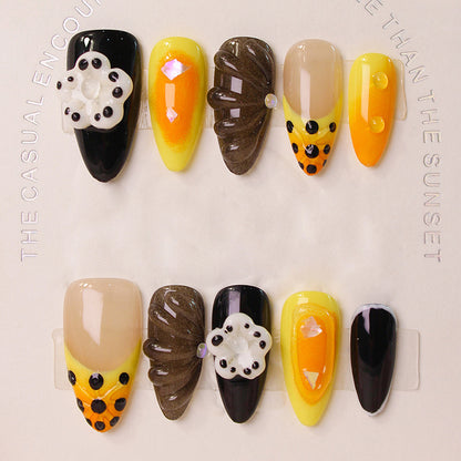 Kunstnagelset mit kreativen Dessert-Motiven Brehn