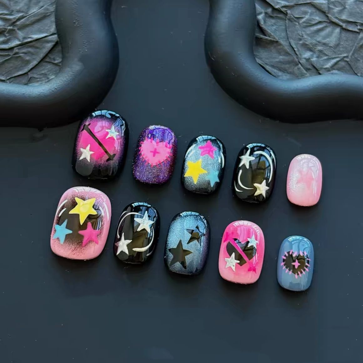 Künstlerisches katzenmotiviertes Press-On-Nagelkunstset Brehn