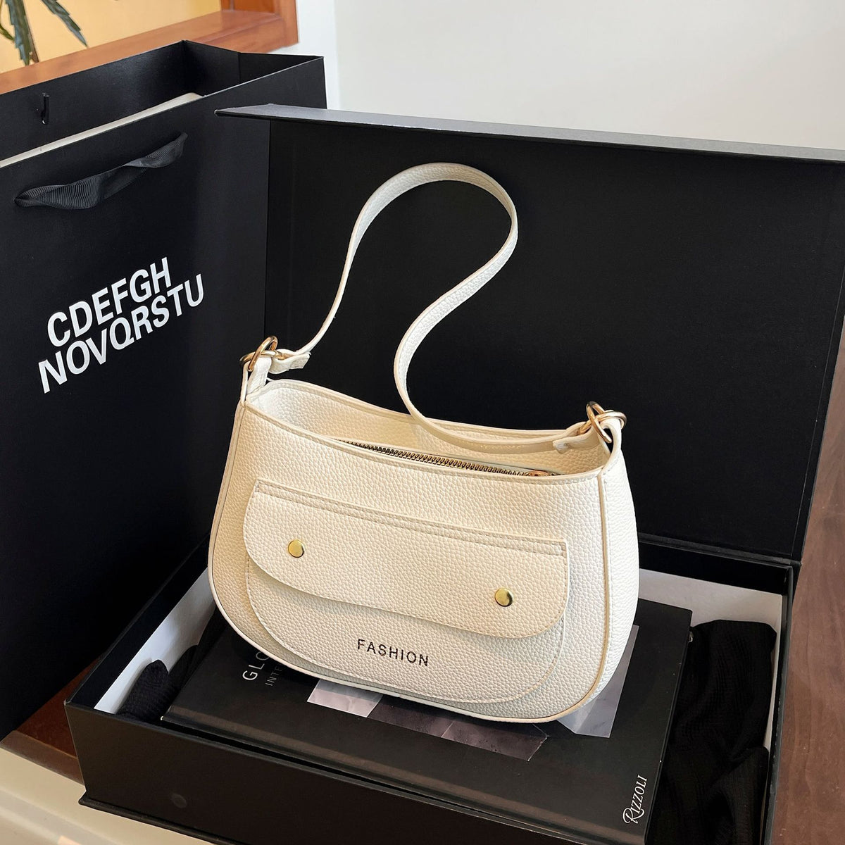 Stylische Sling-Handtasche Brehn