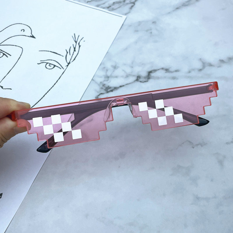 Geometric Pixelated Frame Sonnenbrille Brehn