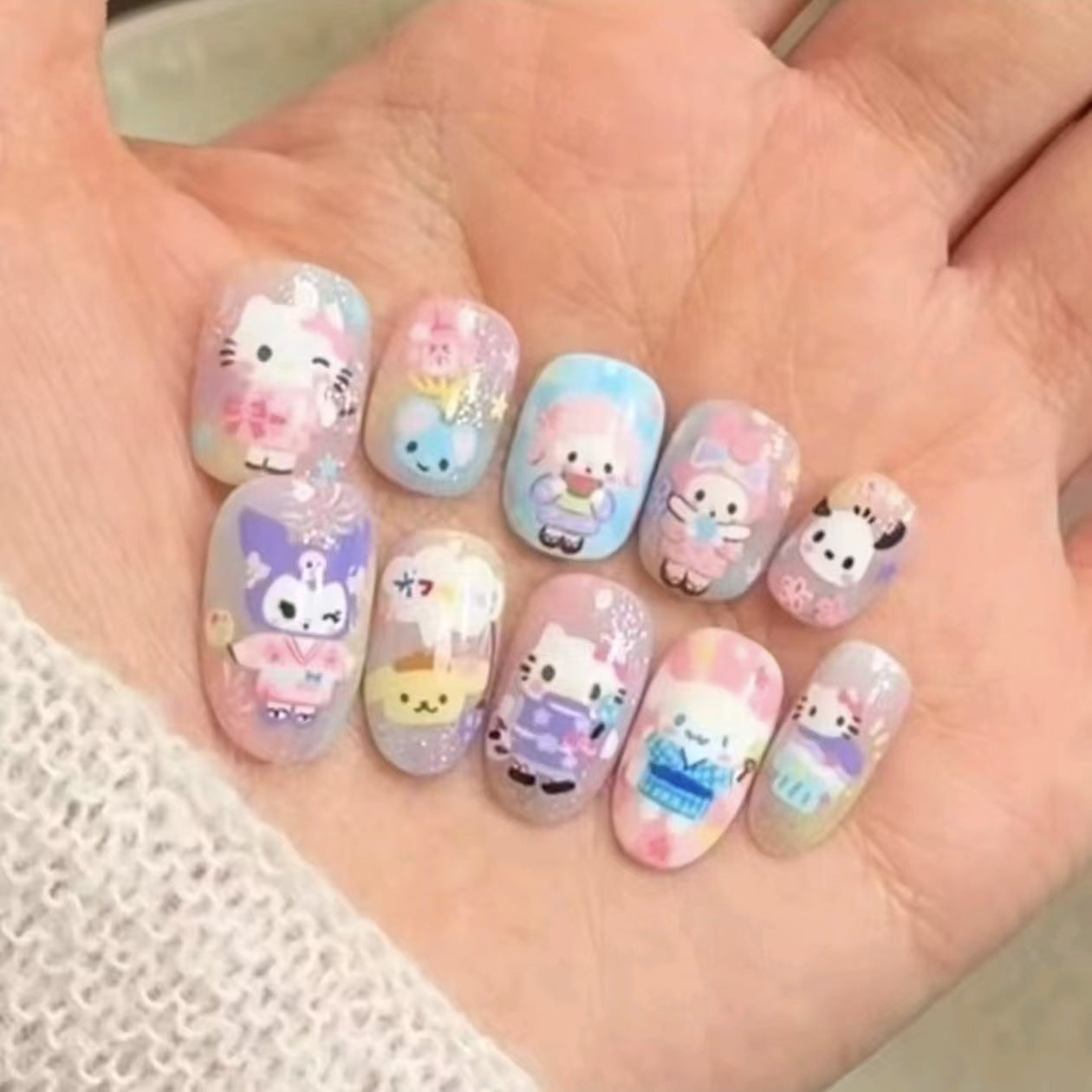 Kreative Cartoon Press-On Nagelkunst Brehn