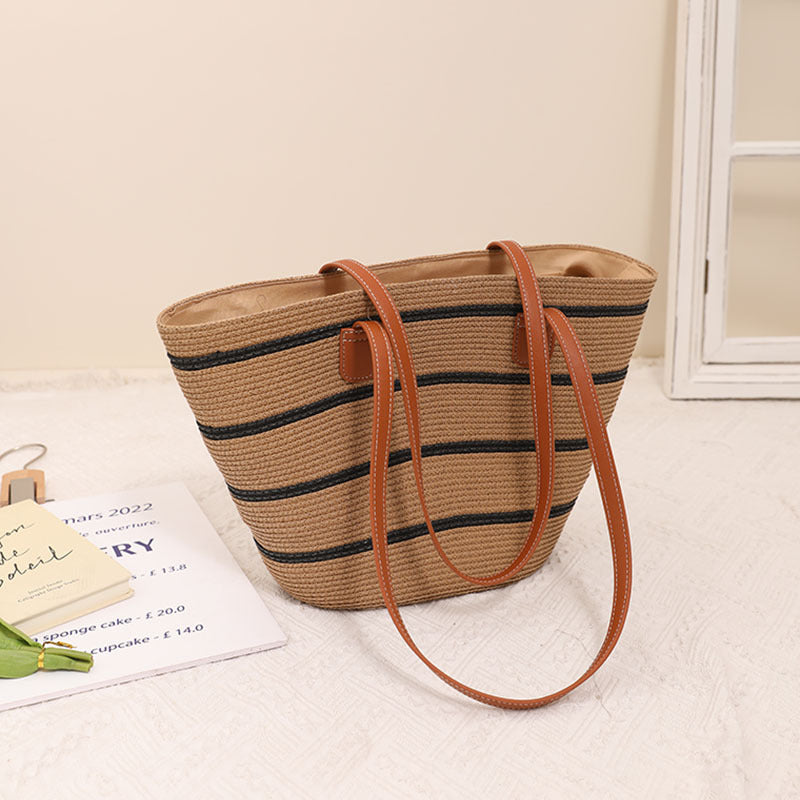 Elegante Bast-Handtasche mit Ledergriffen Brehn