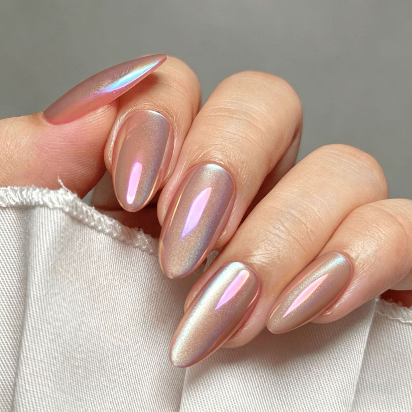 Luxuriöse Glanz-Nagelkunst Brehn