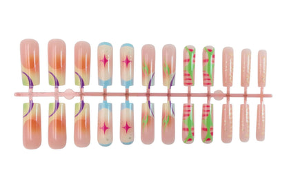 Kunstnagelset mit bunten Ombre-Designs und funkelnden Akzenten Brehn