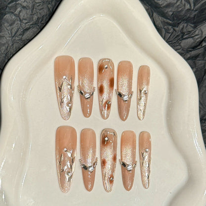 Künstlerisches Stiletto Press-On Nagelkunstset mit Glitzer- und Strassakzenten