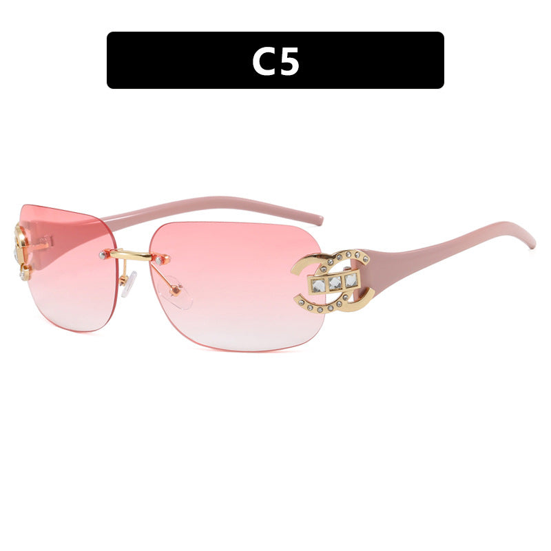 Damen modische Sonnenbrille mit luxuriösem Geometrie-Rahmen und schützendem UV-Filter Brehn