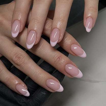 Stilvolle französische Nagelverlängerungen Brehn