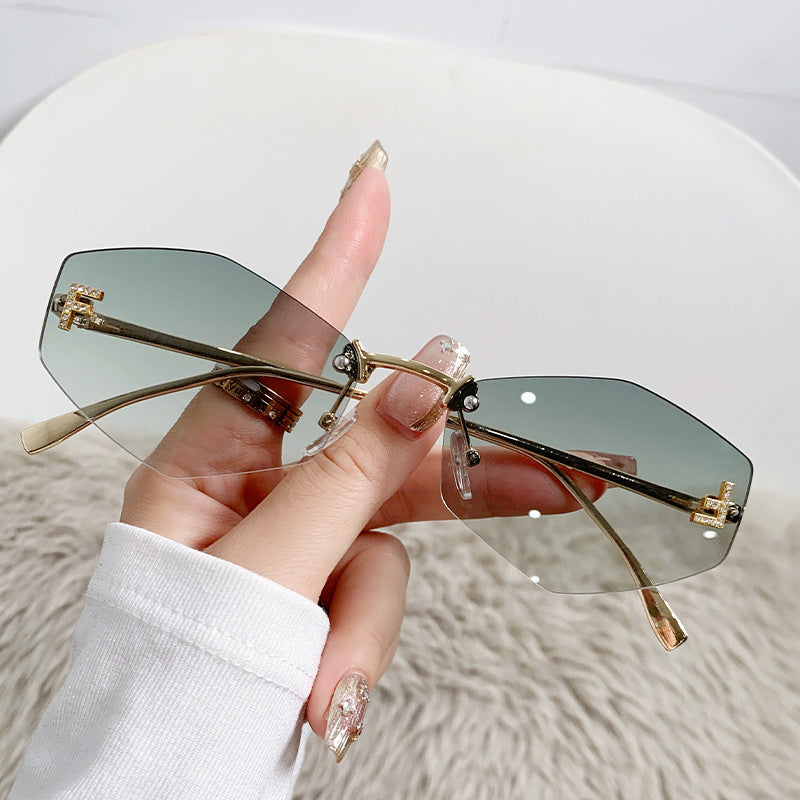 Damen Designer-Sonnenbrille mit innovativem sechseckigem Rahmen Brehn