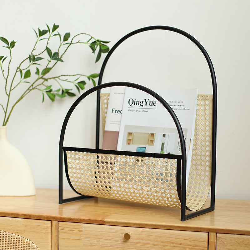 Unisex Eleganter Zeitschriftenhalter mit kunstvoller Flechtstruktur Brehn