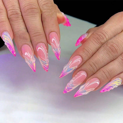 Kunstvolle Nagelspitzen im modernen Design Brehn