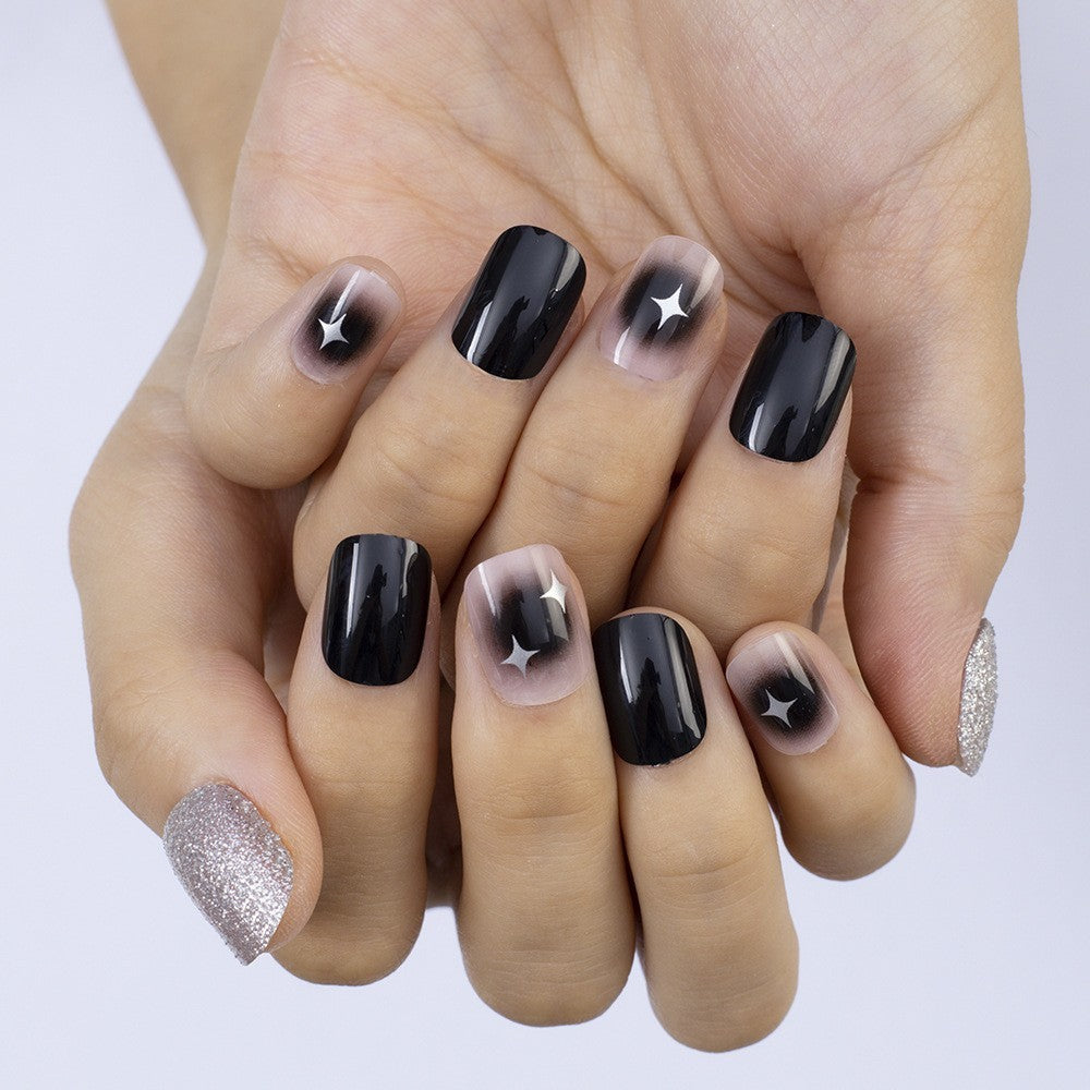Elegante Nagelpflege Brehn